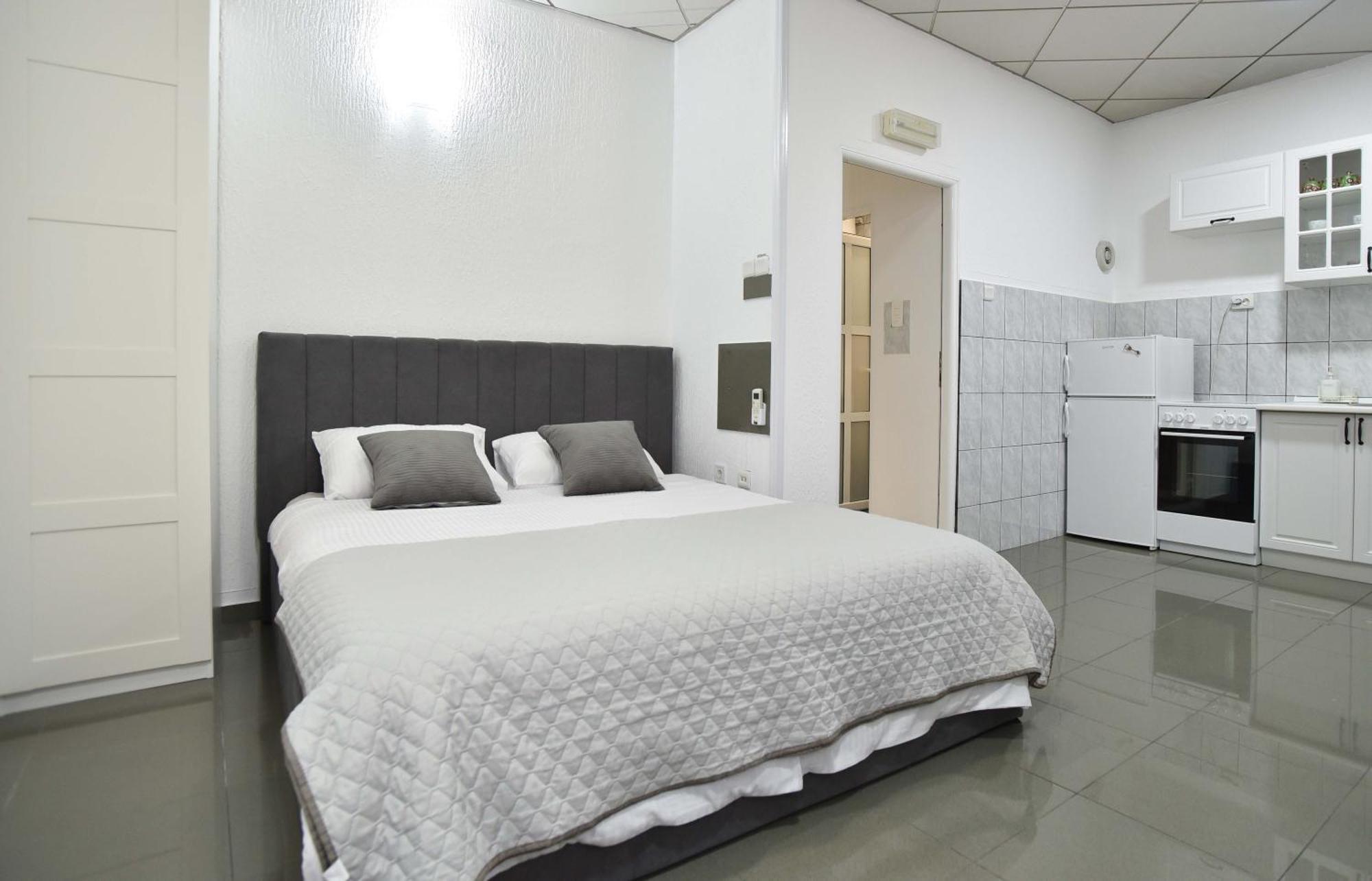 Apartment Stari Grad บุดวา ภายนอก รูปภาพ